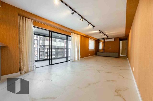 Apartamento à venda com 2 quartos, 99m² - Foto 1