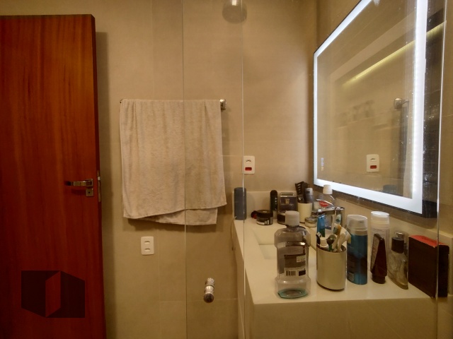 Apartamento à venda com 4 quartos, 214m² - Foto 24