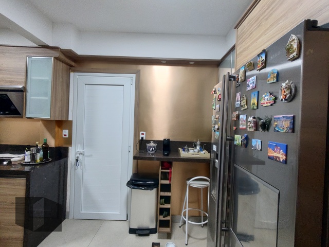 Apartamento à venda com 4 quartos, 214m² - Foto 34