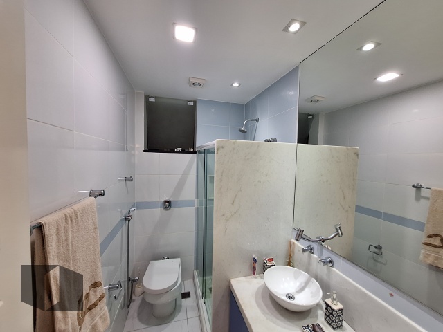 Apartamento para alugar com 3 quartos, 146m² - Foto 15