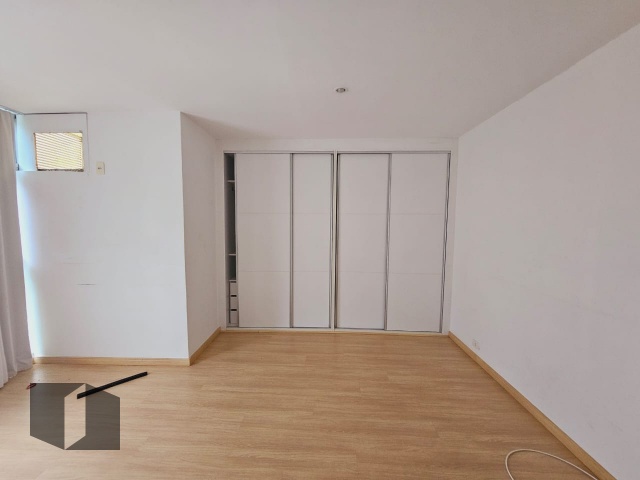 Apartamento à venda com 4 quartos, 166m² - Foto 8