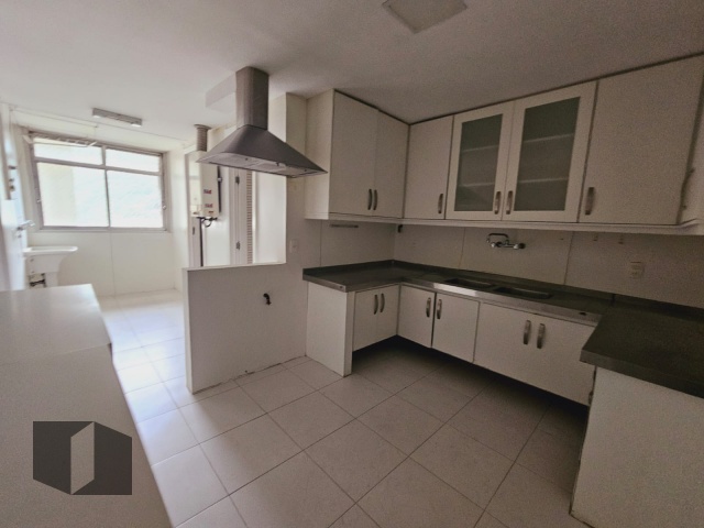 Apartamento à venda com 4 quartos, 166m² - Foto 15