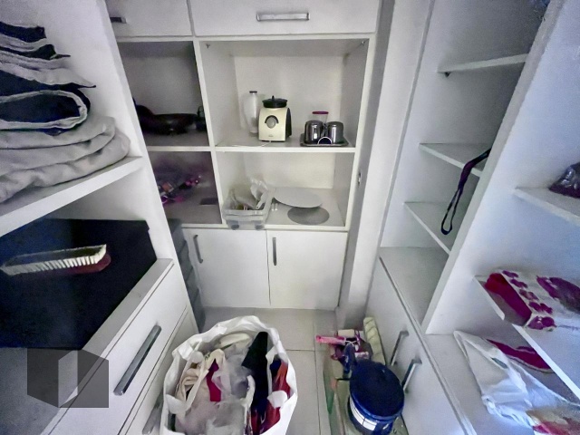 Apartamento à venda com 4 quartos, 155m² - Foto 16