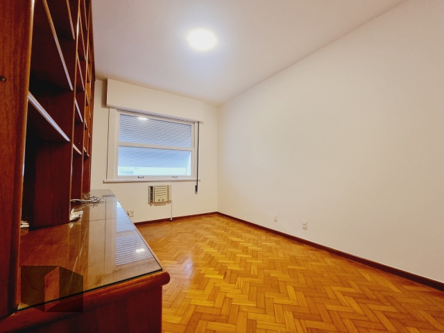 Apartamento à venda com 4 quartos, 210m² - Foto 16