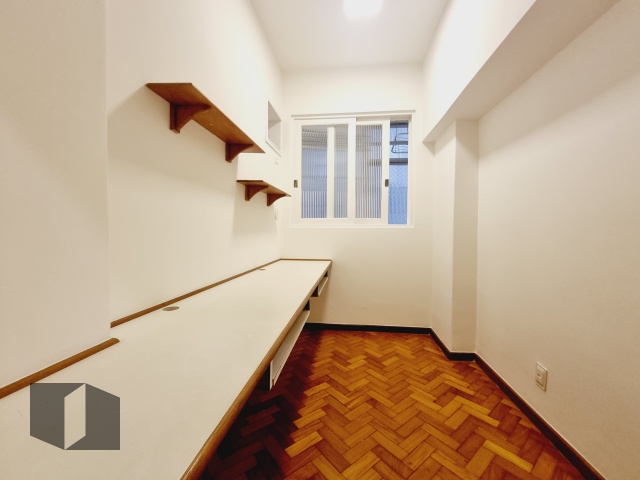 Apartamento à venda com 4 quartos, 210m² - Foto 23