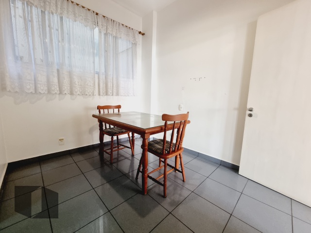 Apartamento à venda com 4 quartos, 210m² - Foto 29