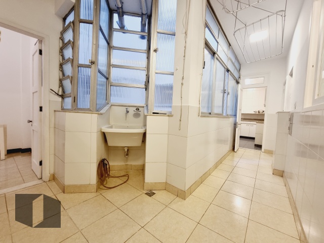 Apartamento à venda com 4 quartos, 210m² - Foto 30