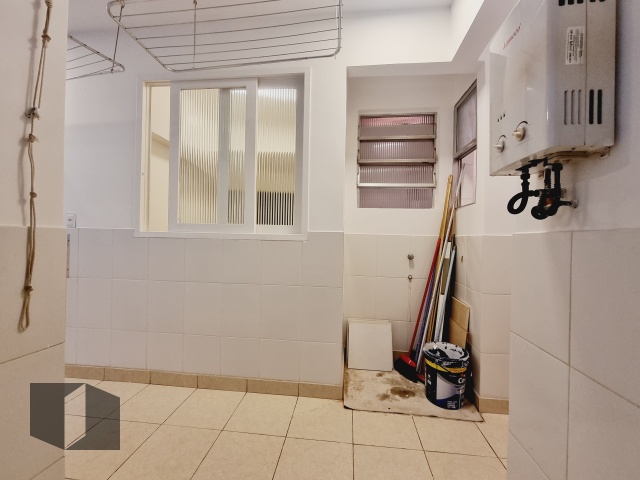 Apartamento à venda com 4 quartos, 210m² - Foto 31