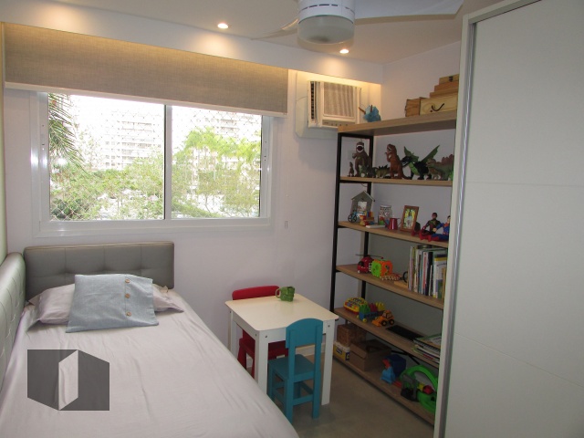 Apartamento à venda com 3 quartos, 96m² - Foto 10