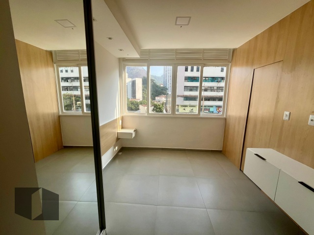 Apartamento à venda com 1 quarto, 24m² - Foto 7