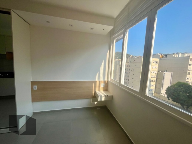 Apartamento à venda com 1 quarto, 24m² - Foto 11