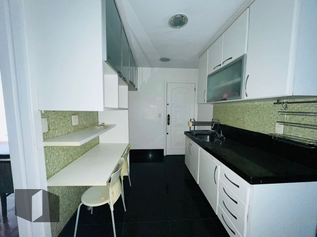 Apartamento à venda com 4 quartos, 130m² - Foto 24