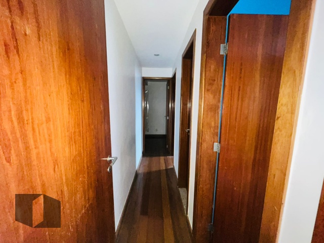 Apartamento à venda com 4 quartos, 130m² - Foto 8