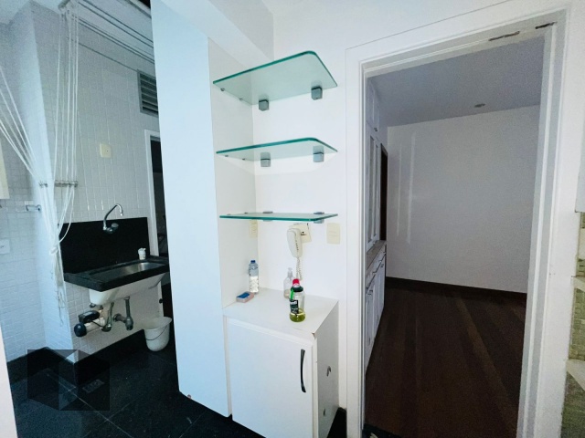 Apartamento à venda com 4 quartos, 130m² - Foto 26