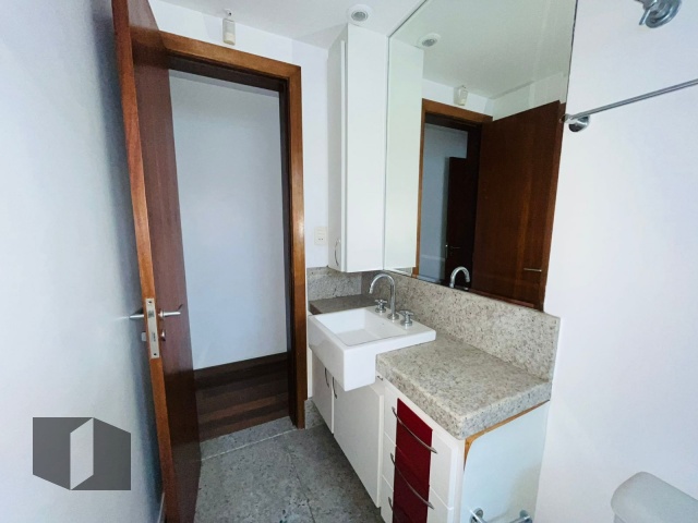 Apartamento à venda com 4 quartos, 130m² - Foto 11