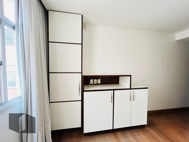 Apartamento à venda com 4 quartos, 130m² - Foto 19