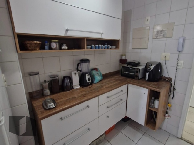 Apartamento à venda com 3 quartos, 97m² - Foto 18