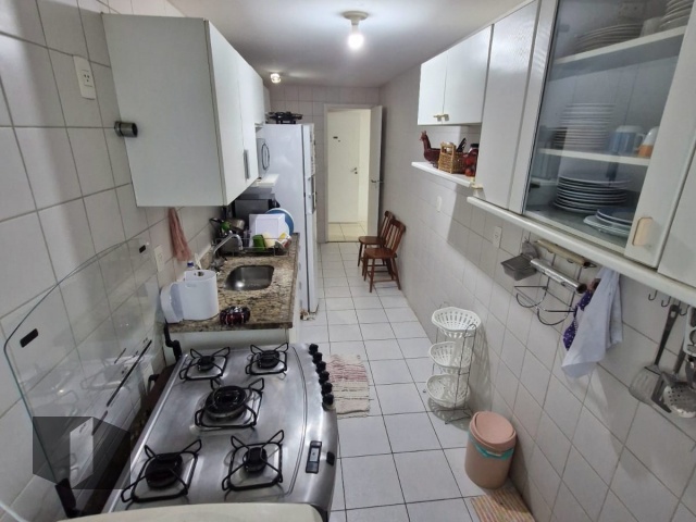 Apartamento à venda com 3 quartos, 97m² - Foto 16