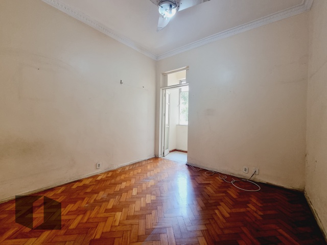 Apartamento à venda com 3 quartos, 120m² - Foto 9