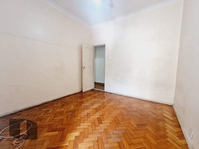 Apartamento à venda com 3 quartos, 120m² - Foto 10