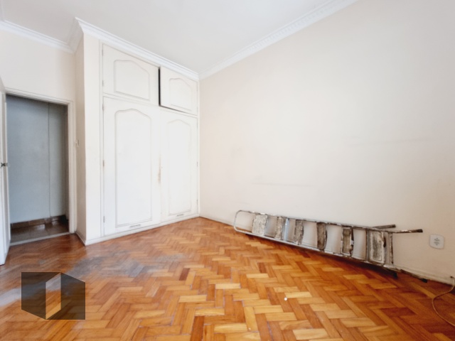 Apartamento à venda com 3 quartos, 120m² - Foto 13