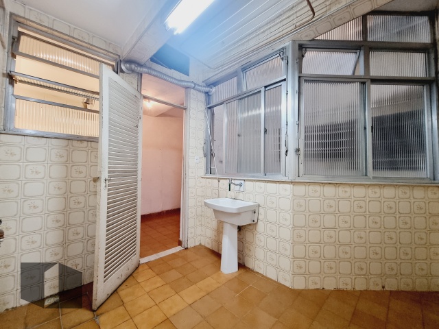 Apartamento à venda com 3 quartos, 120m² - Foto 26