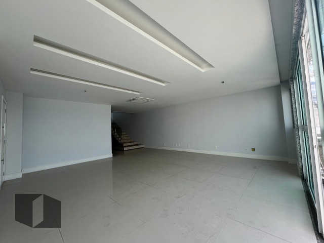 Cobertura à venda com 4 quartos, 348m² - Foto 7