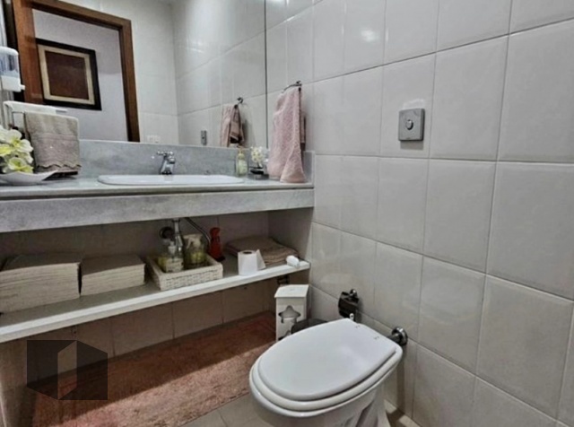 Apartamento à venda com 3 quartos, 154m² - Foto 5