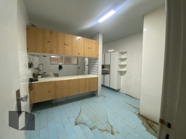 Apartamento à venda com 4 quartos, 330m² - Foto 22