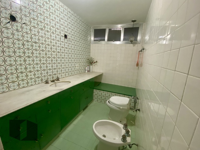 Apartamento à venda com 4 quartos, 330m² - Foto 8