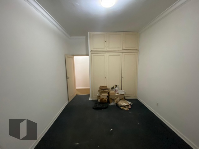 Apartamento à venda com 3 quartos, 147m² - Foto 9