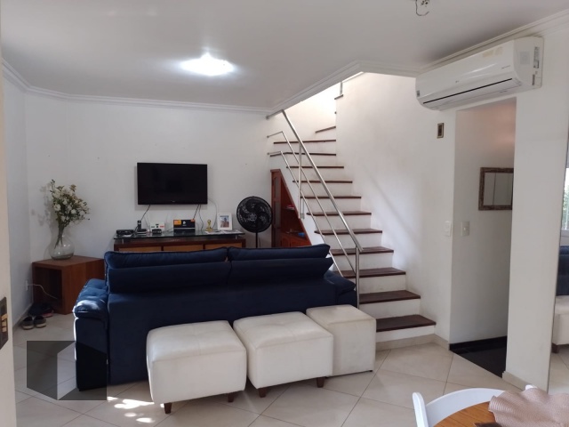 Casa à venda com 4 quartos, 167m² - Foto 3