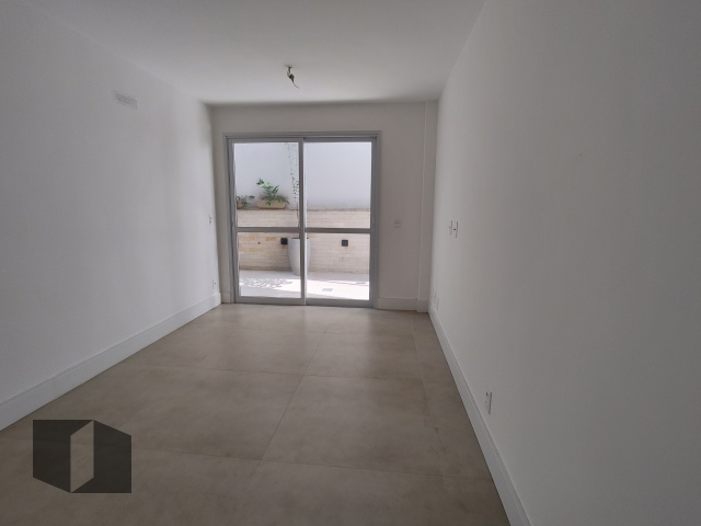 Apartamento à venda com 4 quartos, 195m² - Foto 8