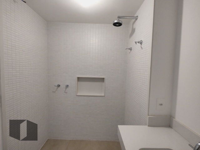 Apartamento à venda com 4 quartos, 195m² - Foto 16