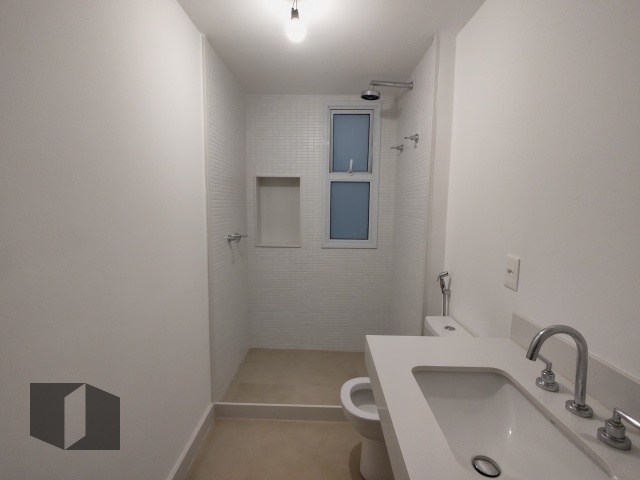 Apartamento à venda com 4 quartos, 195m² - Foto 19