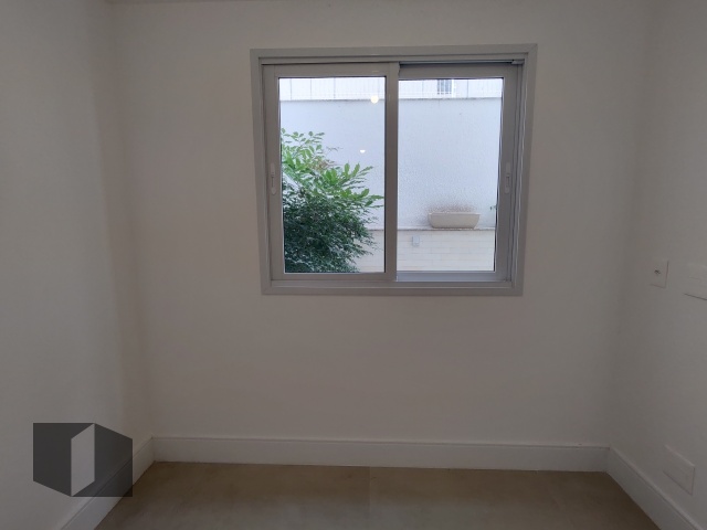 Apartamento à venda com 4 quartos, 195m² - Foto 25