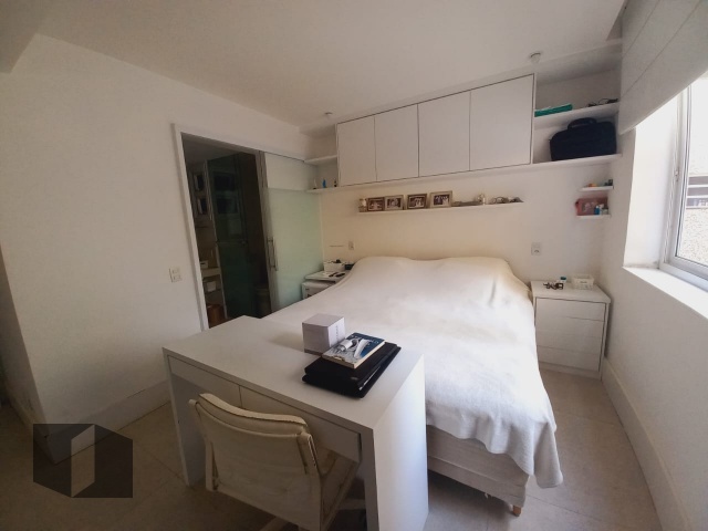 Apartamento à venda com 3 quartos, 85m² - Foto 11