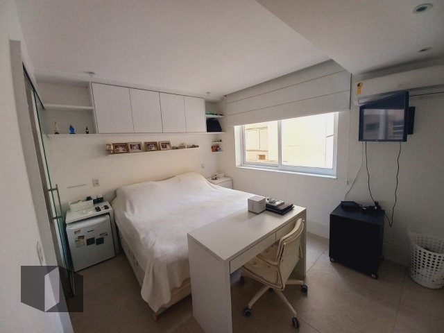 Apartamento à venda com 3 quartos, 85m² - Foto 12