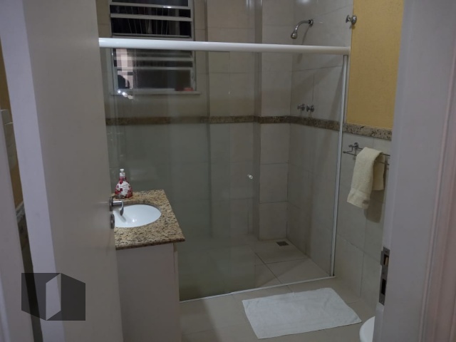 Apartamento à venda com 3 quartos, 90m² - Foto 15