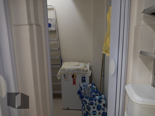 Apartamento à venda com 3 quartos, 90m² - Foto 18