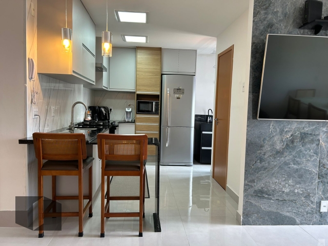 Apartamento à venda com 2 quartos, 68m² - Foto 11