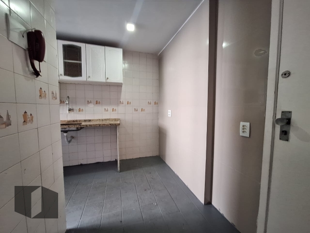 Apartamento à venda com 2 quartos, 79m² - Foto 14