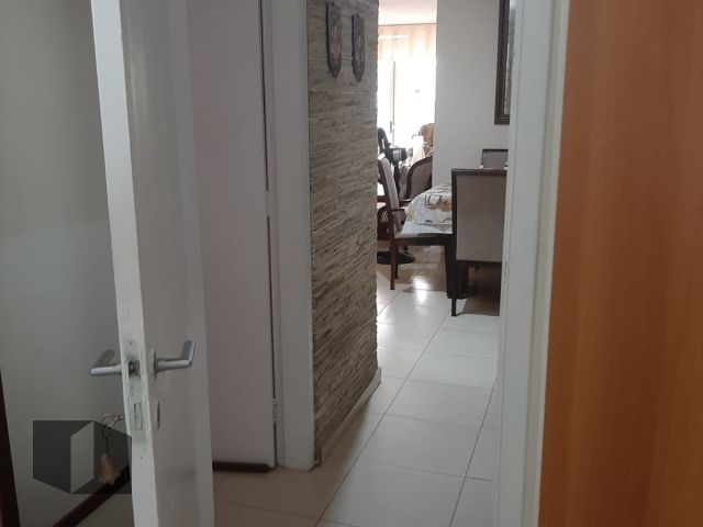 Apartamento à venda com 2 quartos, 95m² - Foto 8