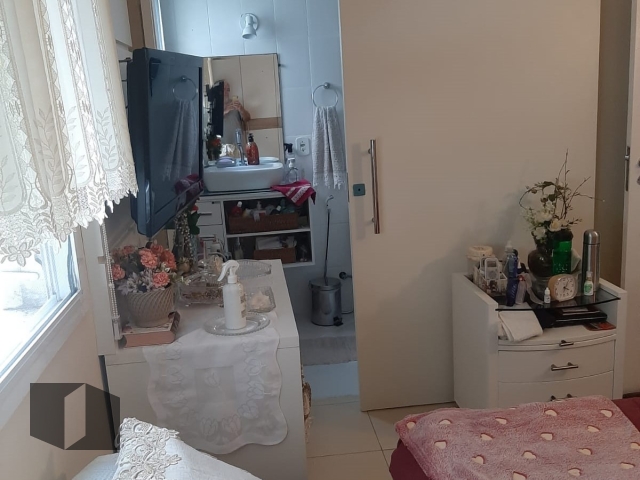 Apartamento à venda com 2 quartos, 95m² - Foto 13