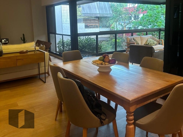 Apartamento à venda com 3 quartos, 150m² - Foto 6