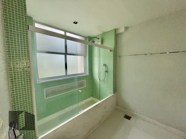 Apartamento para alugar com 4 quartos, 287m² - Foto 24