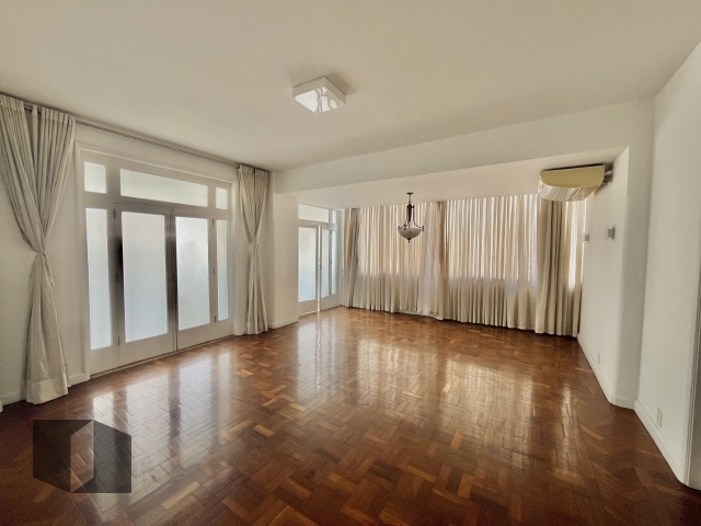 Apartamento para alugar com 4 quartos, 287m² - Foto 1