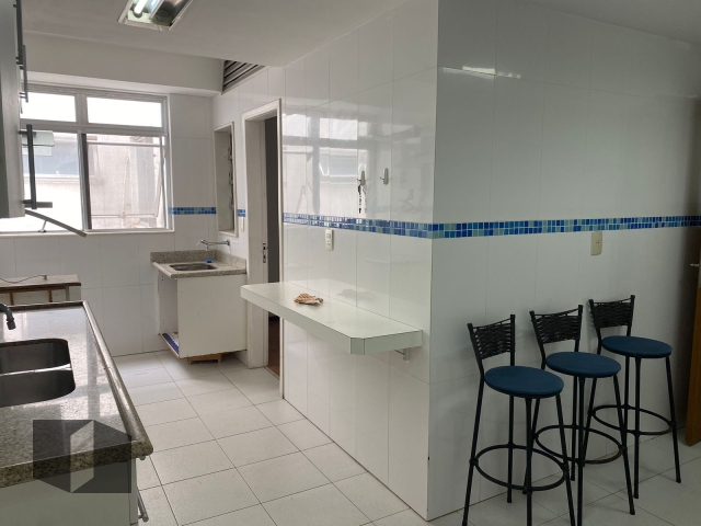 Apartamento à venda com 3 quartos, 193m² - Foto 6