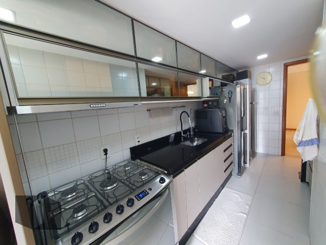 Apartamento à venda com 3 quartos, 99m² - Foto 14