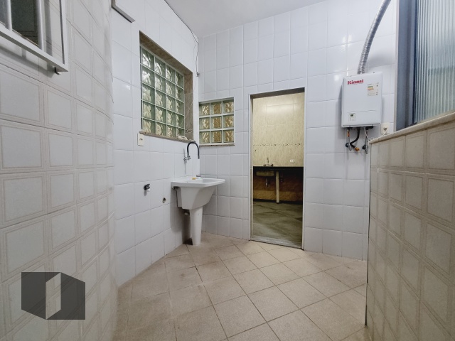 Apartamento à venda com 3 quartos, 211m² - Foto 34